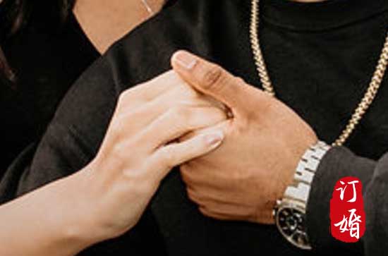 2024年订婚8月吉日 8月订婚黄道吉日查询2024年 2024年订婚8月吉日 8月订婚黄道吉日查询2024年