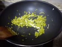 怎么做鸡脯肉 酱辣椒炒鸡胸肉香辣可口又低脂