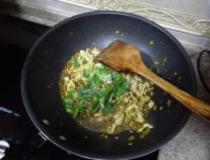 怎么做鸡脯肉 酱辣椒炒鸡胸肉香辣可口又低脂