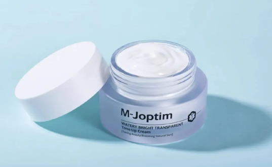 身体素颜霜用洗面奶能洗掉吗 身体素颜霜怎么洗掉 身体素颜霜用洗面奶能洗掉吗 身体素颜霜怎么洗掉