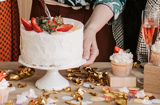 2023年给朋友生日祝福语集锦