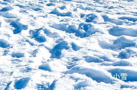 伊犁哈萨克11月8日天气预报:高温5℃~低温-1℃，小雪转雨夹雪，会下雨
